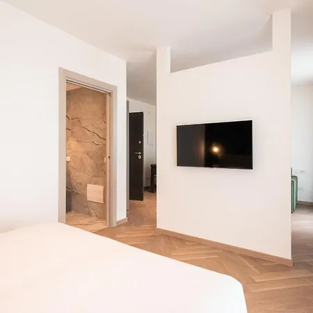 Apartahotel Palazzo Le Giare - Luxury Bari