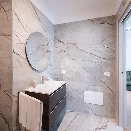 מלון דירות Palazzo Le Giare - Luxury 3*
