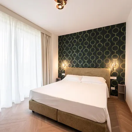 מלון דירות Palazzo Le Giare - Luxury 3*